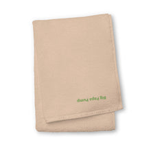 Load image into Gallery viewer, Big Papa Pump Turkish cotton towel
